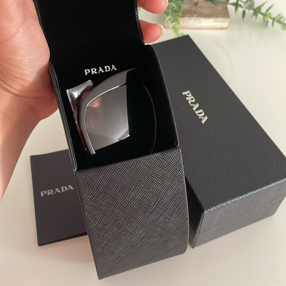 New✨authentic Prada Women's PR03YS 53mm sunglasses - Picture 10 of 15